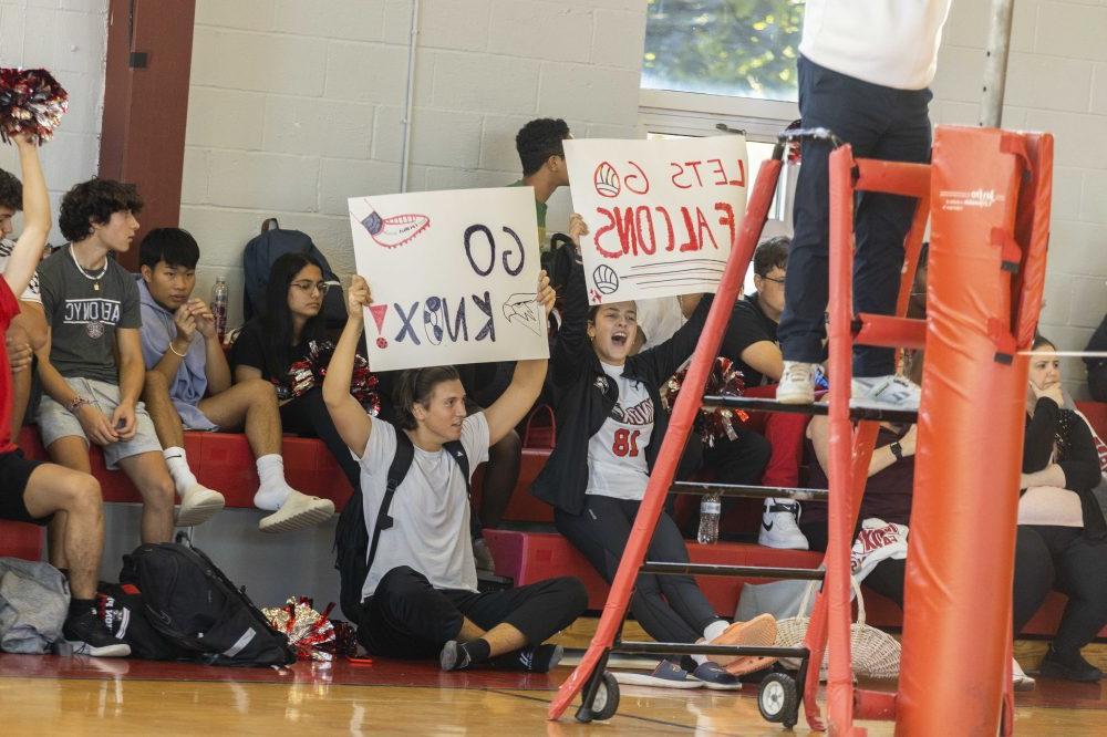 Knox Girls Volleyball Action Photo